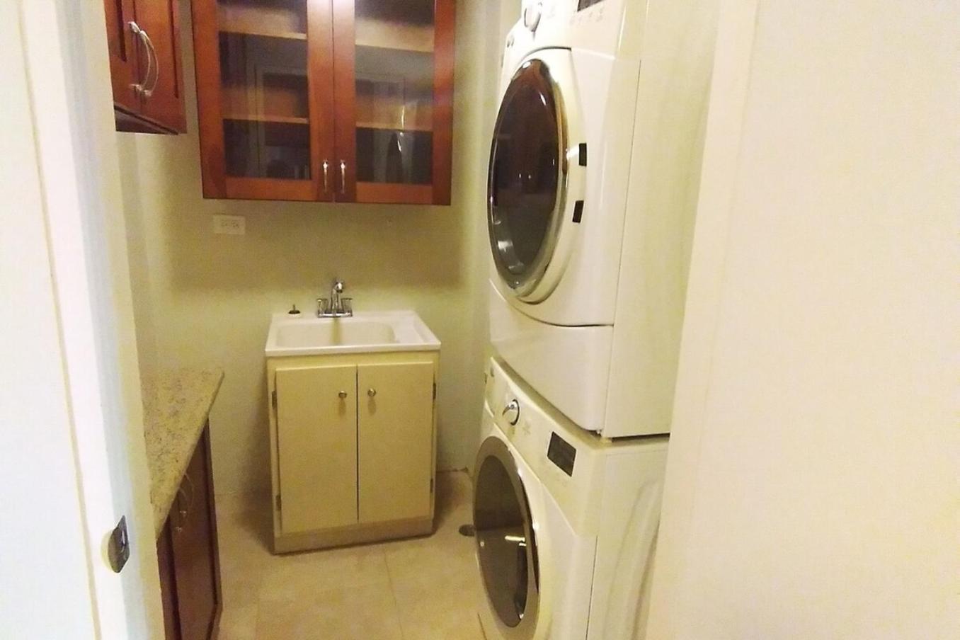 Spacious 4Bd25Ba Retreat Near Hospital & Tumon Tamuning Exteriör bild